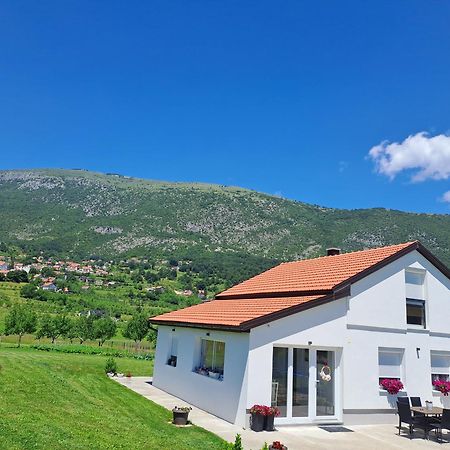 Vikendica Bruse Villa Jaklici Luaran gambar