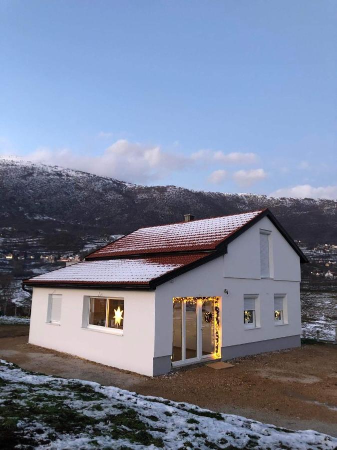 Vikendica Bruse Villa Jaklici Luaran gambar