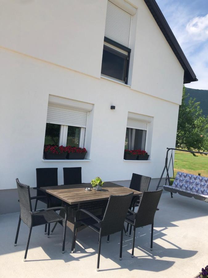 Vikendica Bruse Villa Jaklici Luaran gambar