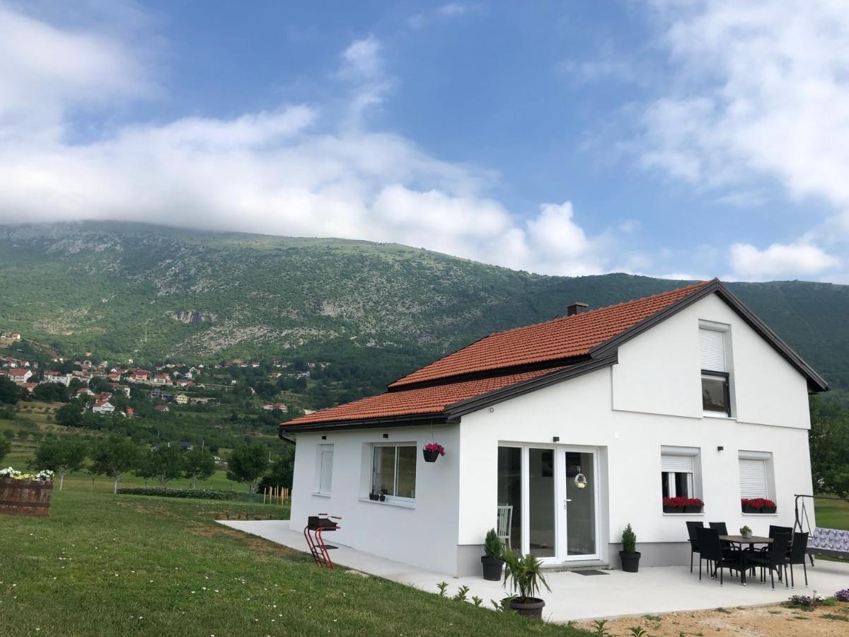 Vikendica Bruse Villa Jaklici Luaran gambar