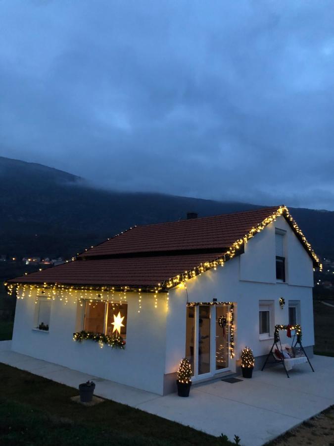 Vikendica Bruse Villa Jaklici Luaran gambar