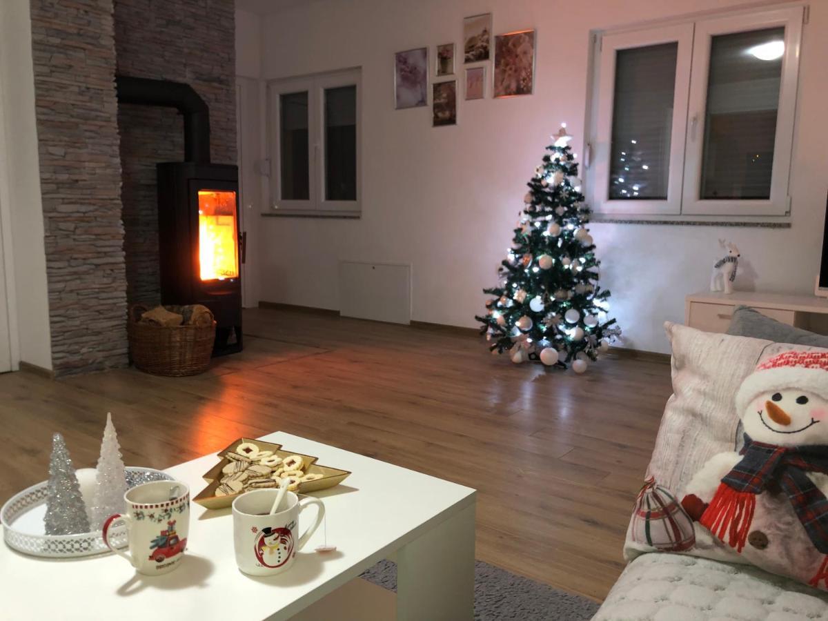 Vikendica Bruse Villa Jaklici Luaran gambar
