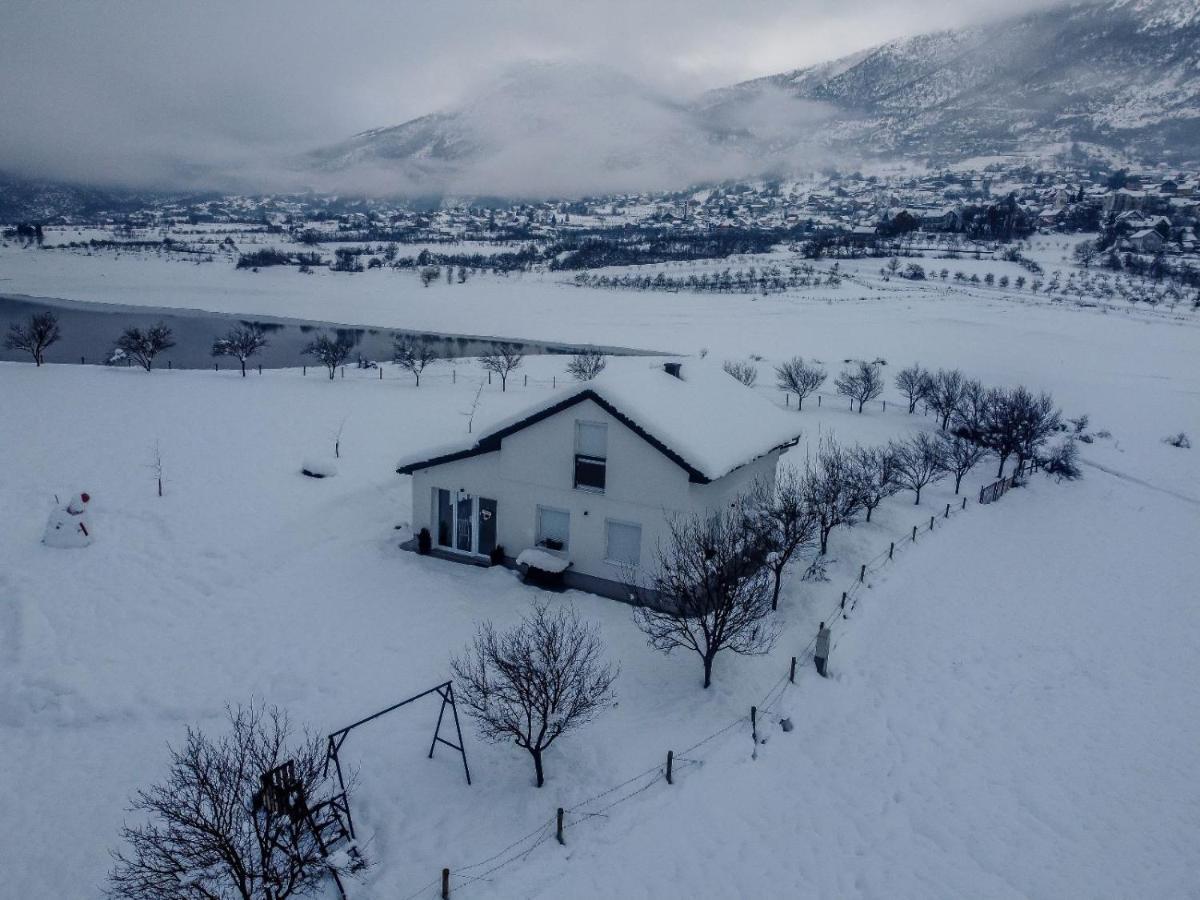 Vikendica Bruse Villa Jaklici Luaran gambar